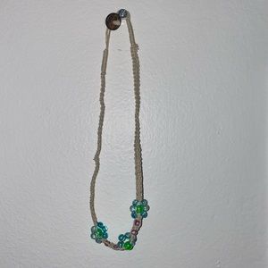 beachy flower bead choker